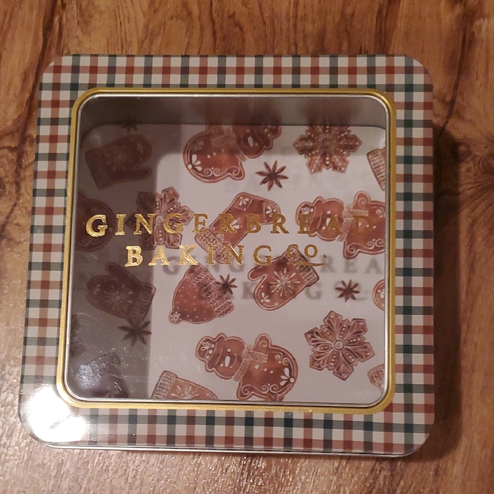 Gingerbread Baking Co. Plaid Tin Cookie  Box